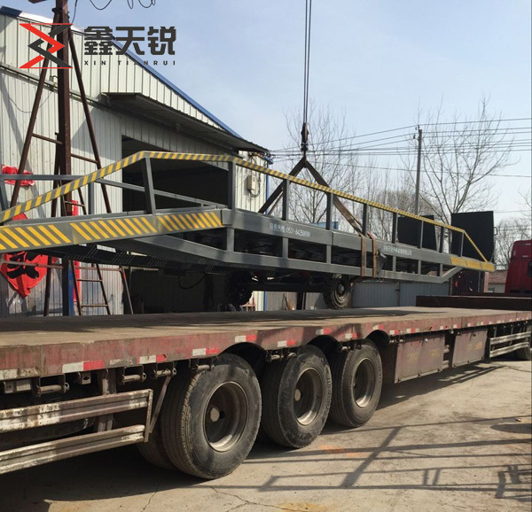 乌海移动式登车桥装车发货